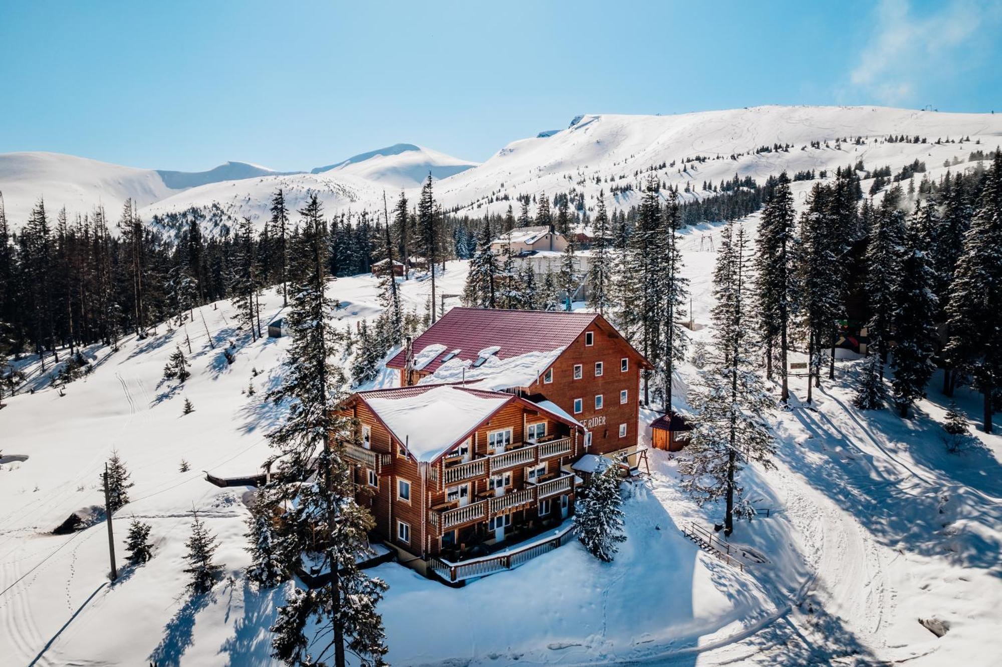 Alpin Eco Chalet & Wellness دراغوبرات المظهر الخارجي الصورة