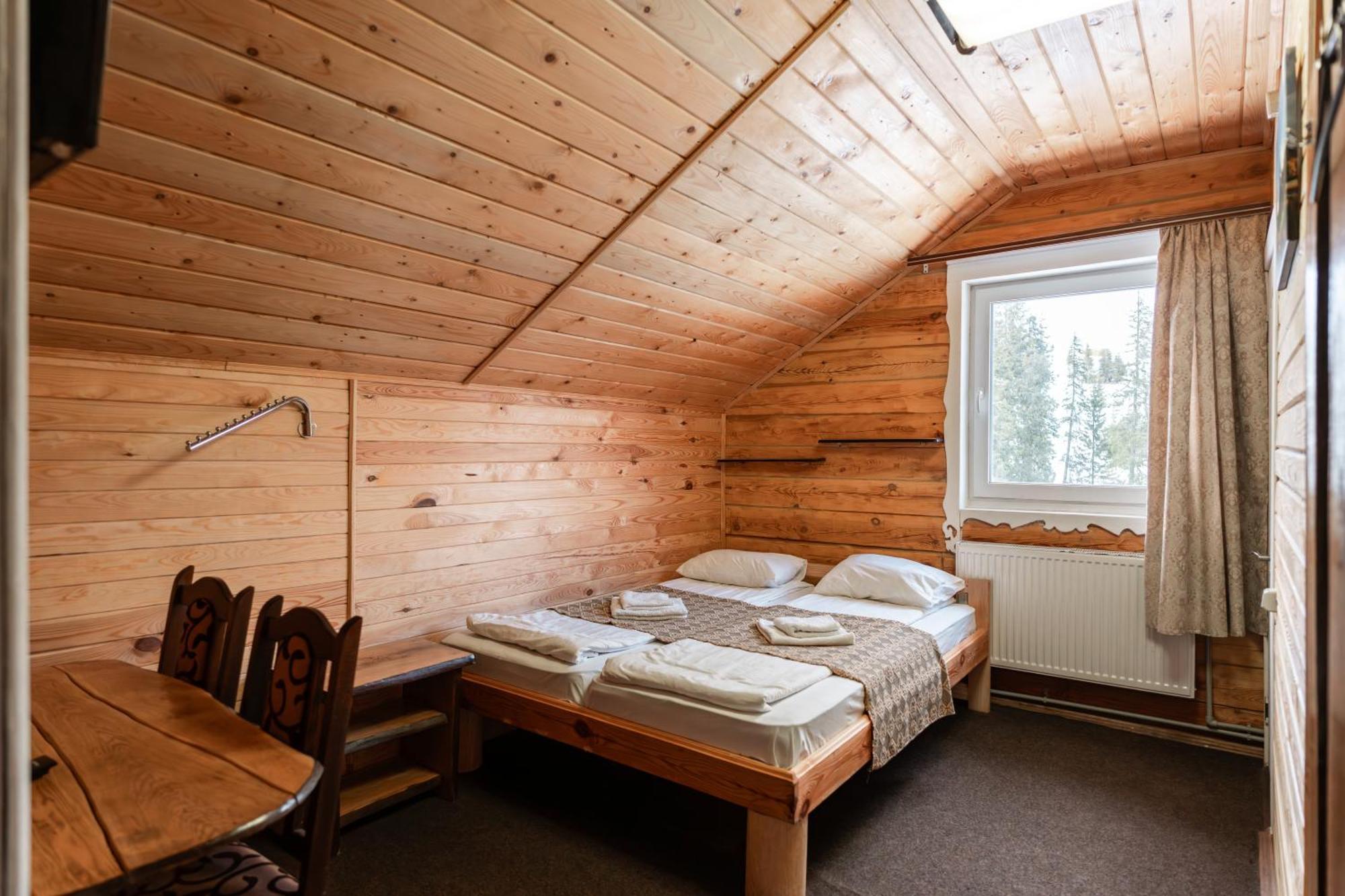 Alpin Eco Chalet & Wellness دراغوبرات المظهر الخارجي الصورة